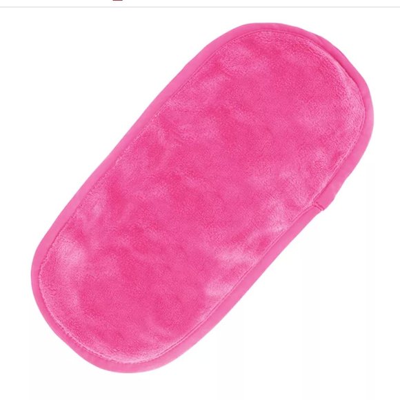 🏆HOSTPICK🏆 NWT Makeup Eraser Cloth A6868-2 - Picture 2 of 6